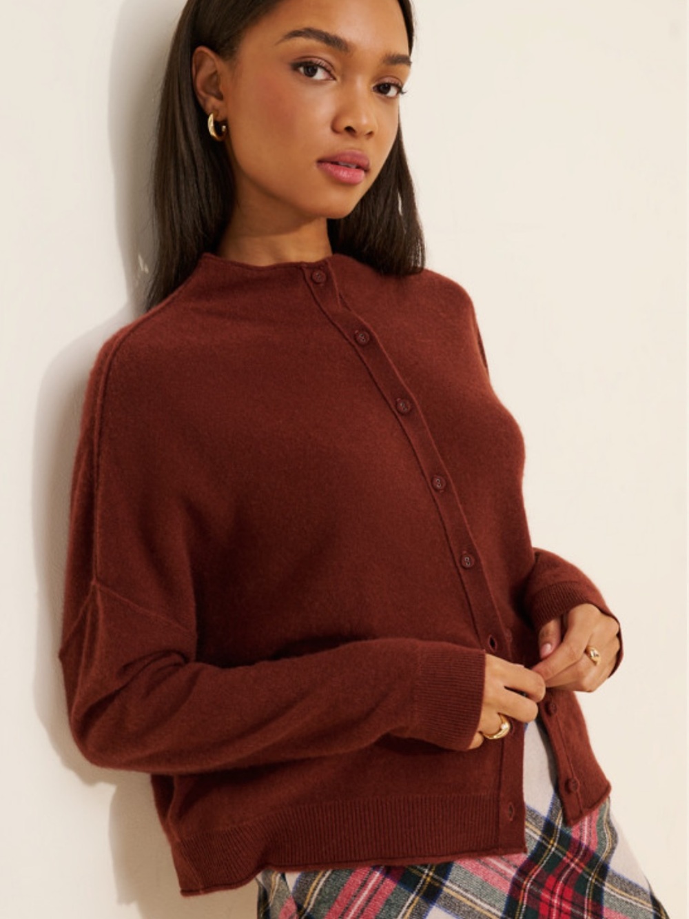 Pilcro by Anthropologie The Alani Cashmere Mock Neck Cardigan in Wine color